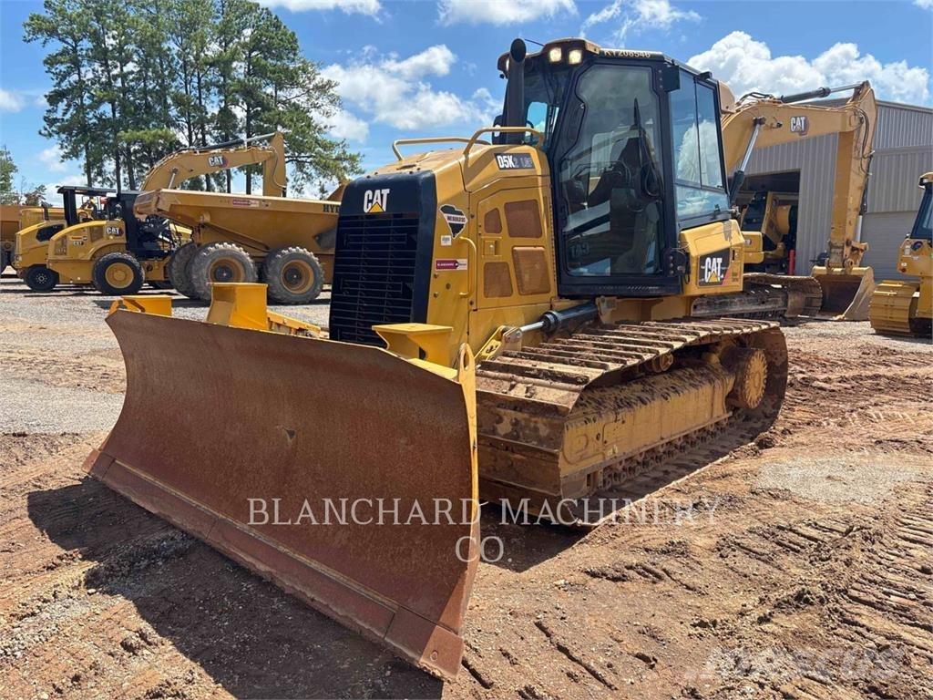 CAT D5K2LGP Buldooserid