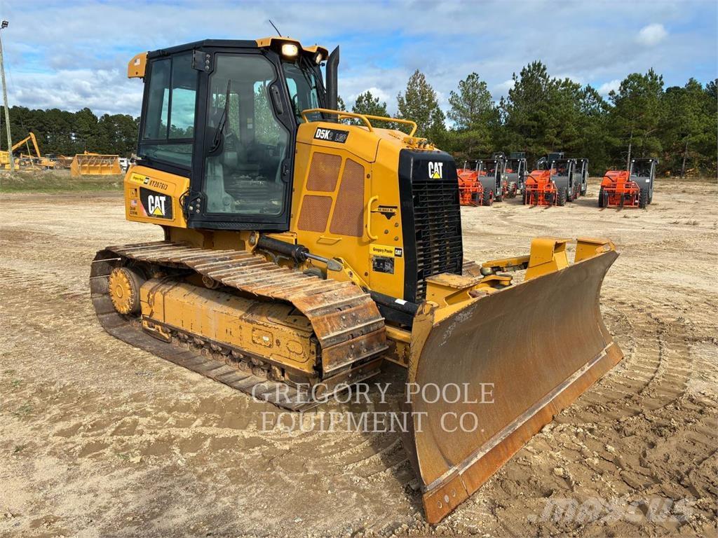 CAT D5K2LGP Buldooserid