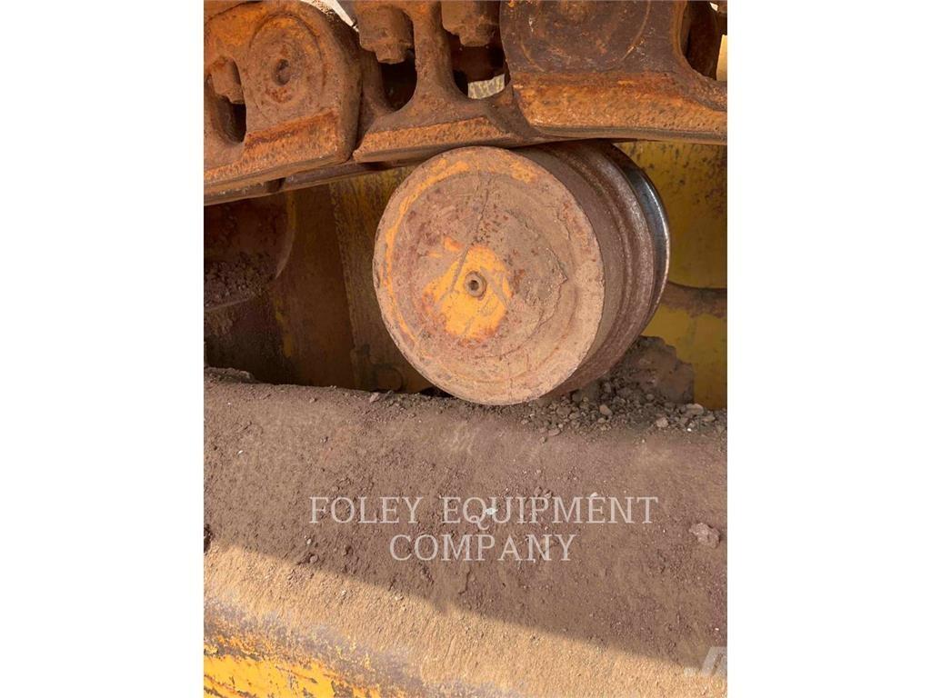 CAT D5K2LGP Buldooserid