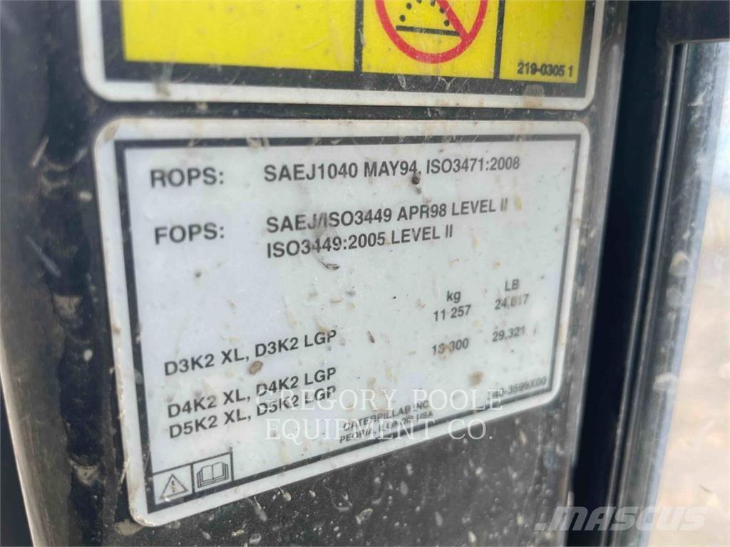 CAT D5K2LGP Buldooserid