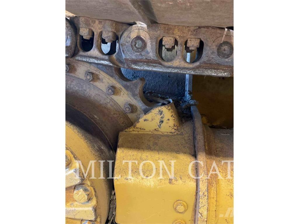 CAT D5K2LGP Buldooserid