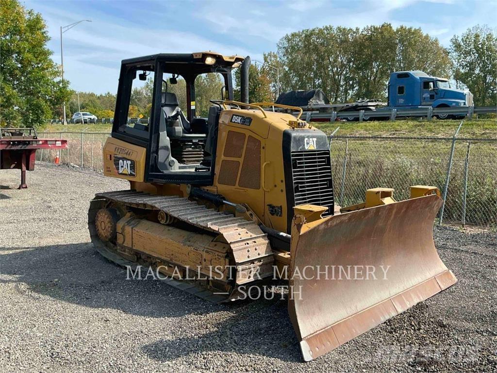 CAT D5K2XL Buldooserid