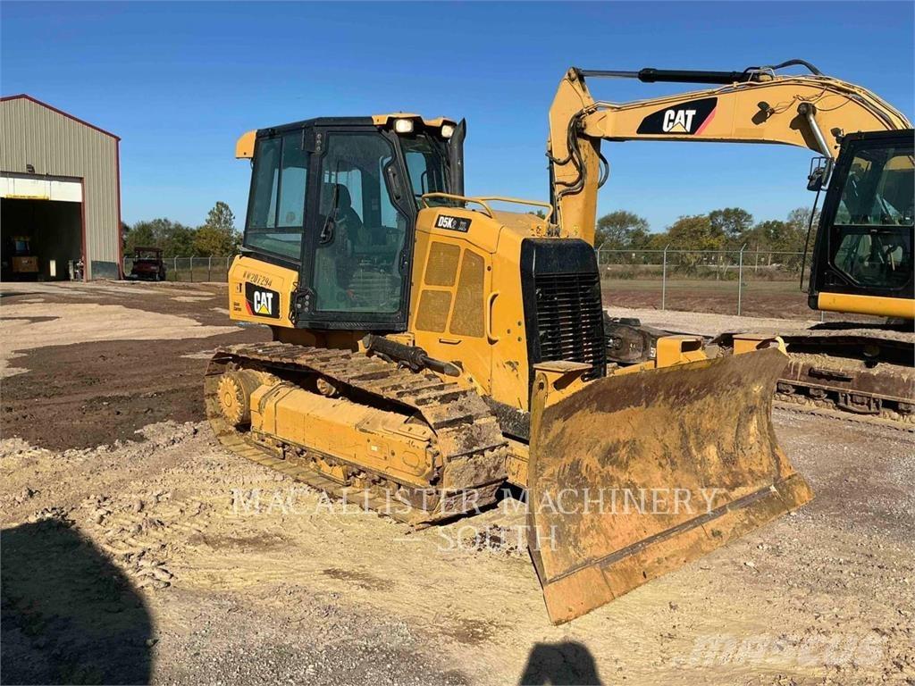 CAT D5K2XL Buldooserid