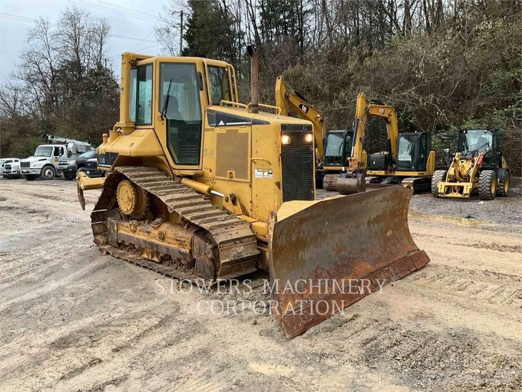 CAT D5NXL Buldooserid