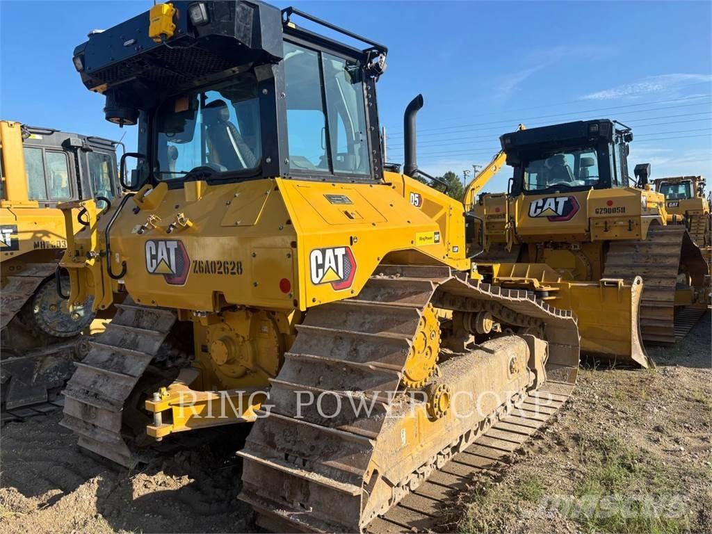 CAT D5VPEW Buldooserid