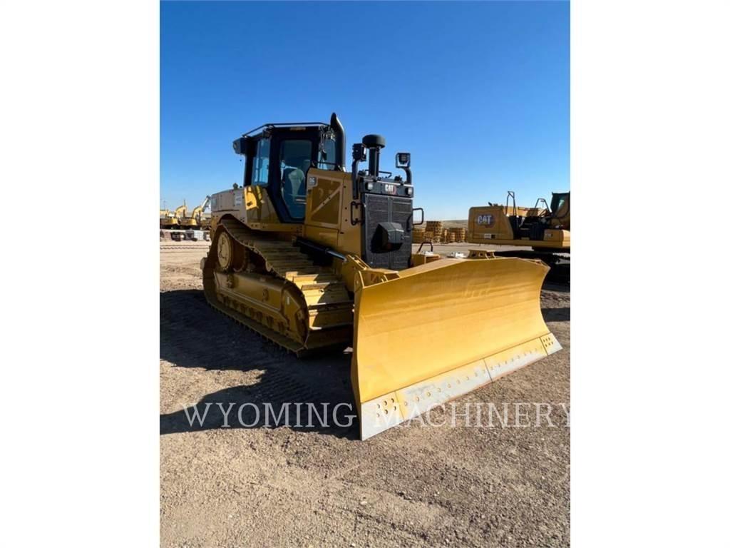 CAT D6 Buldooserid