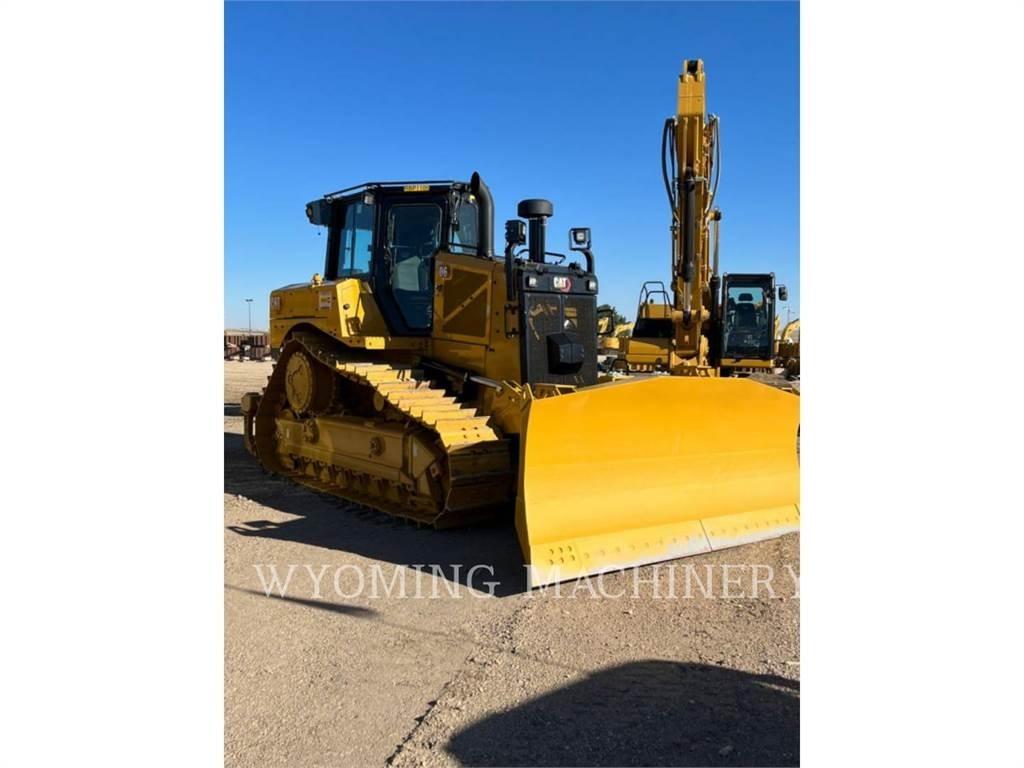 CAT D6 Buldooserid