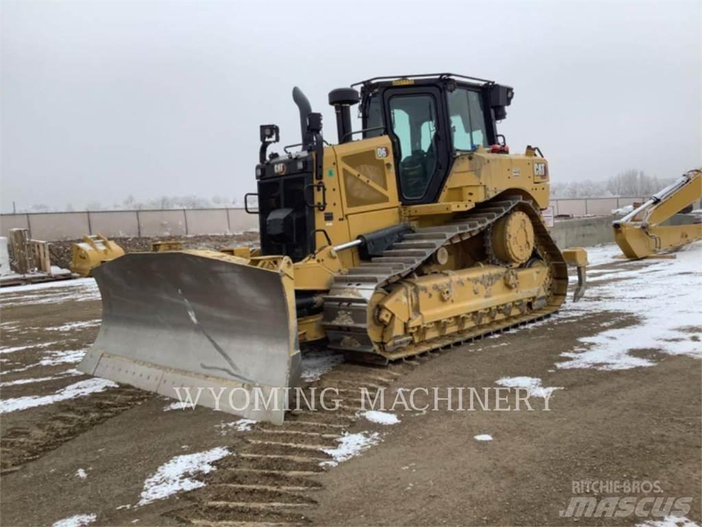 CAT D6 Buldooserid