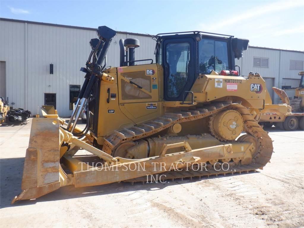 CAT D6 Buldooserid