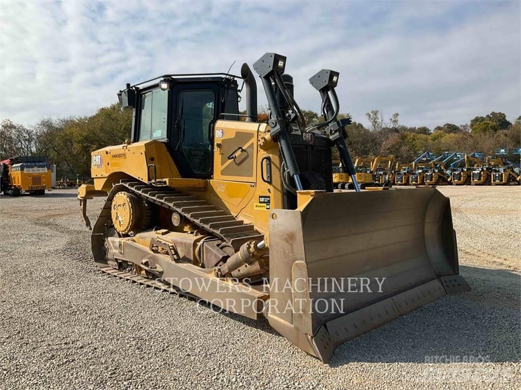 CAT D6 Buldooserid