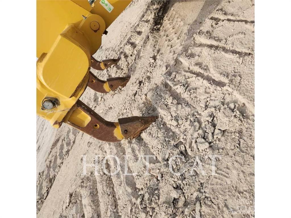 CAT D6 Buldooserid