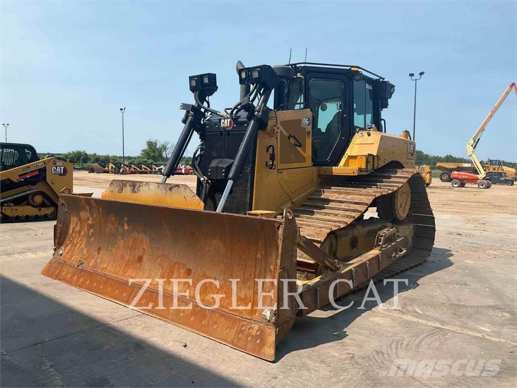 CAT D6 Buldooserid