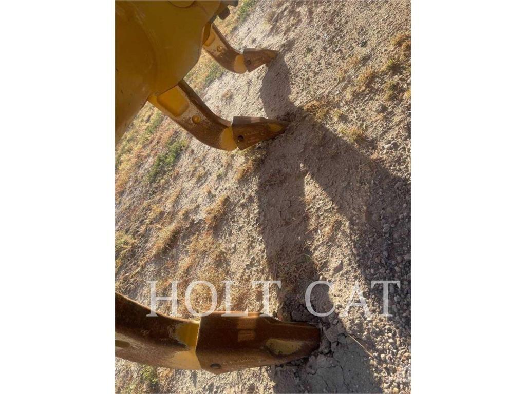 CAT D6 Buldooserid