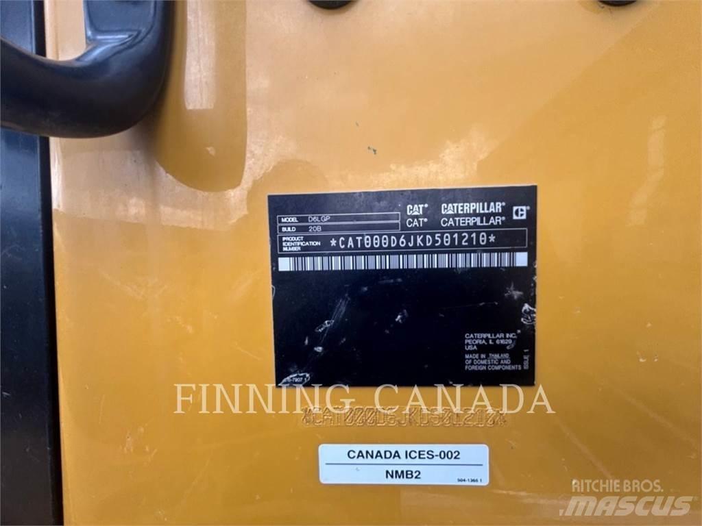 CAT D6-20 Buldooserid