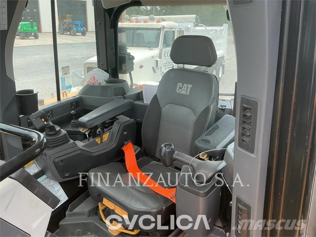 CAT D6-20 XE Buldooserid