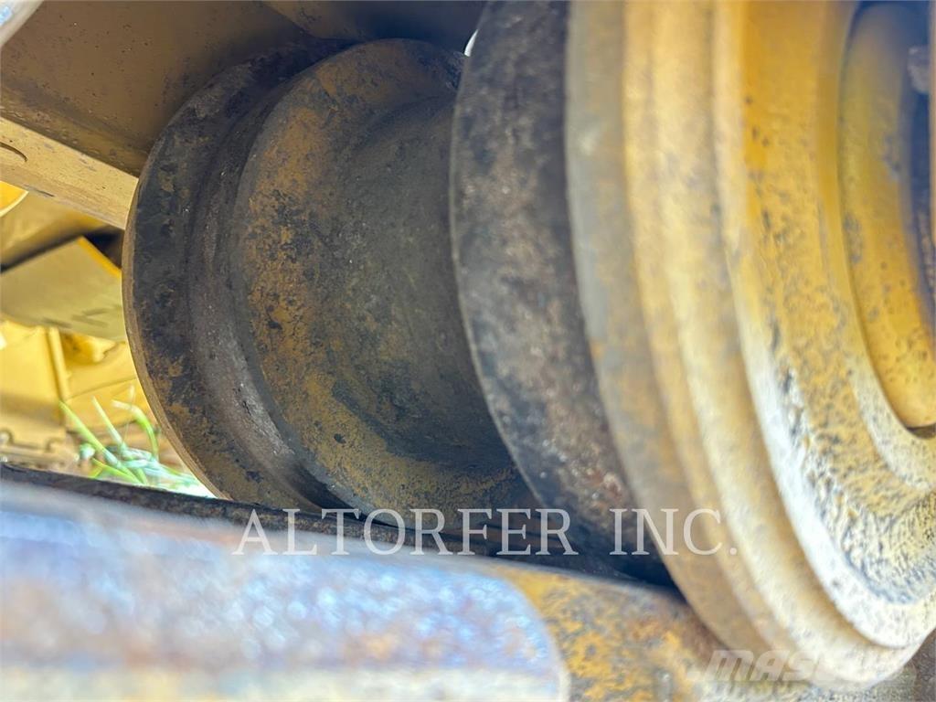 CAT D6-20XE SU Buldooserid