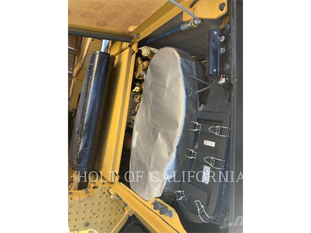 CAT D6 3D Buldooserid