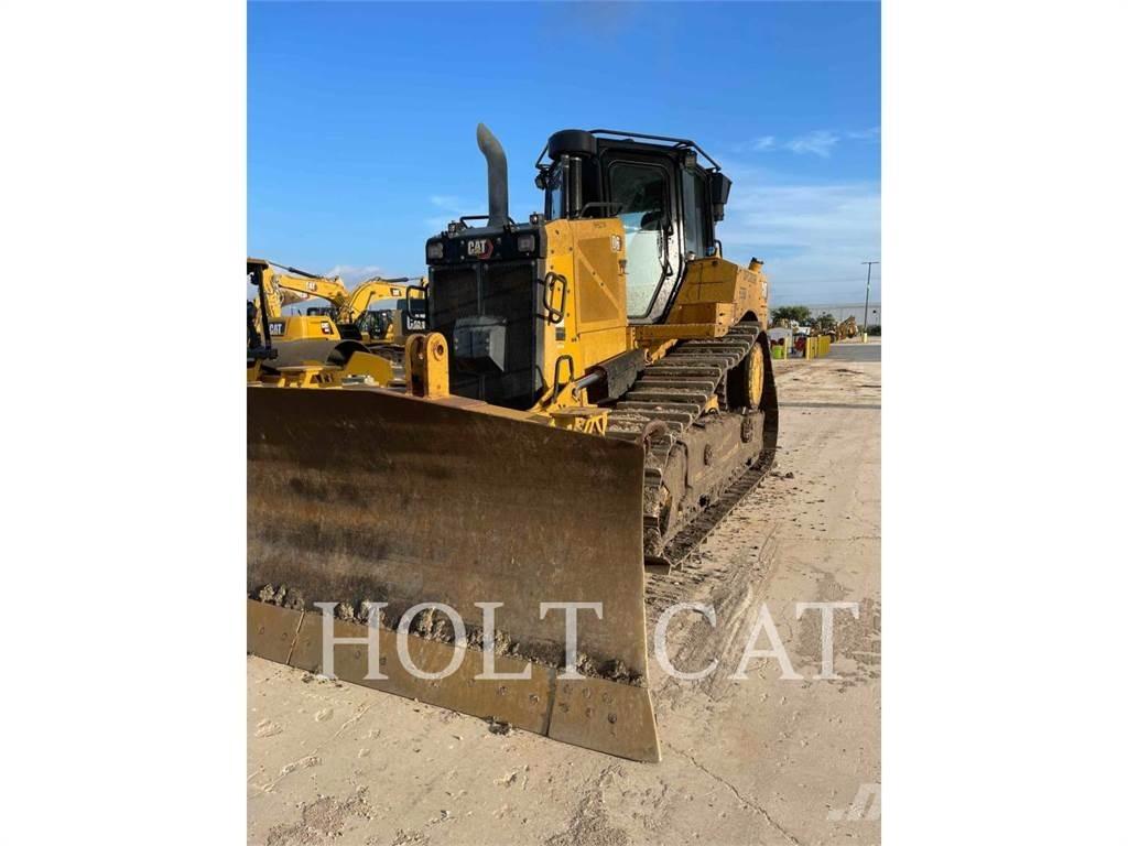 CAT D6 VP Buldooserid