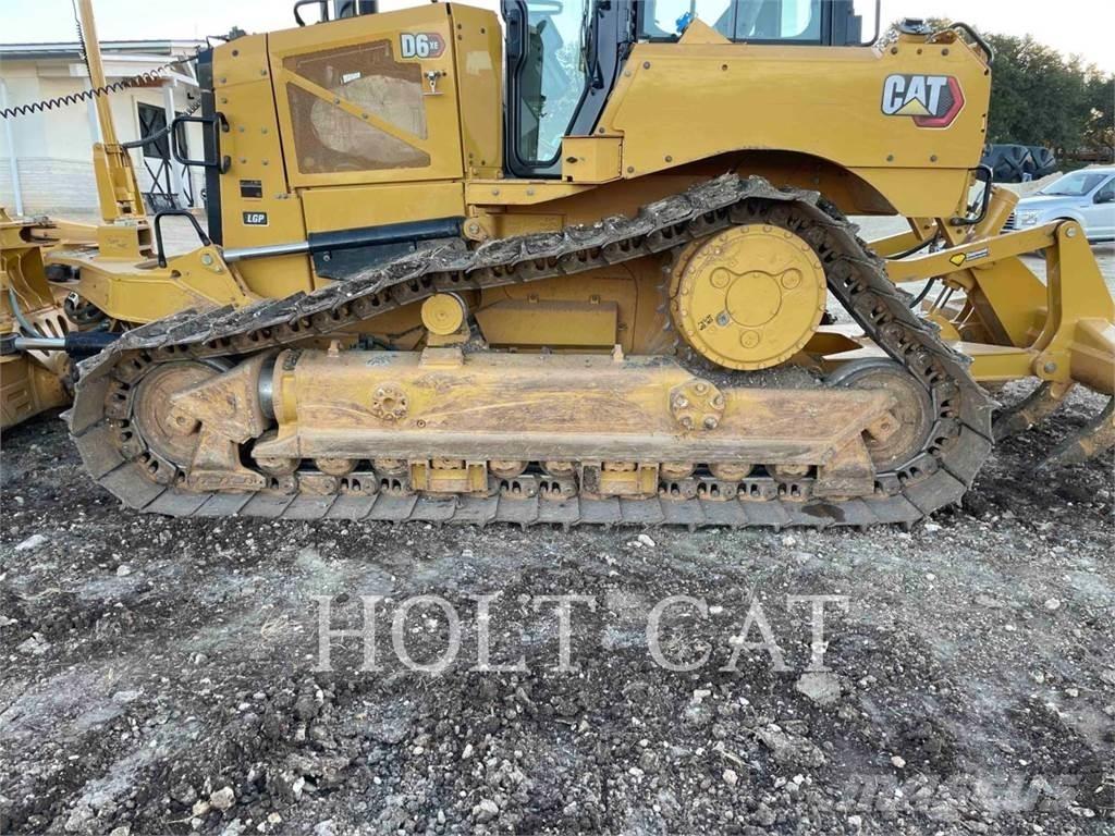 CAT D6 XE Buldooserid