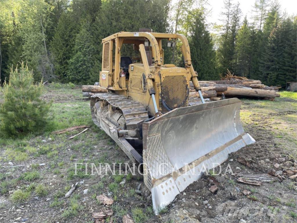 CAT D6E Buldooserid
