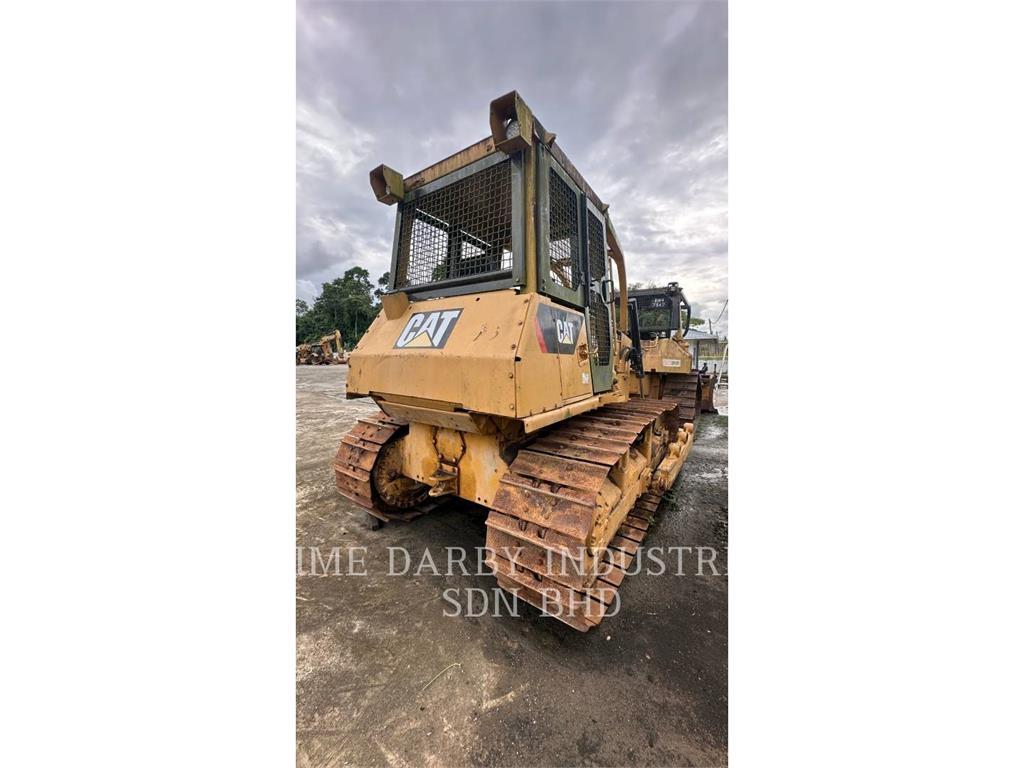 CAT D6G Buldooserid