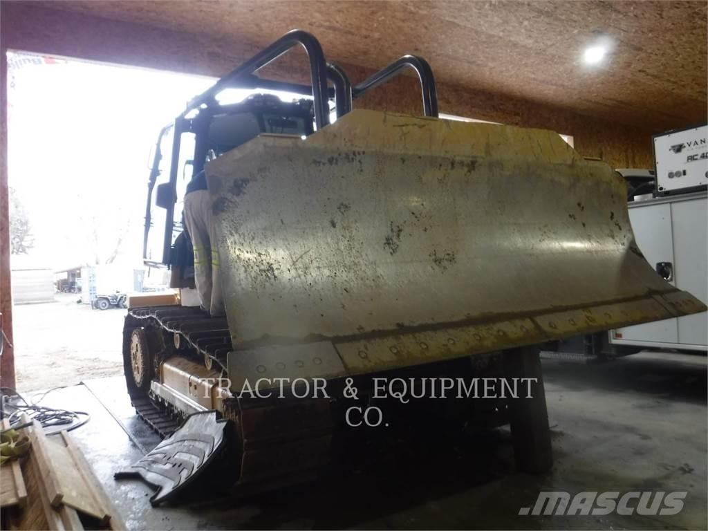CAT D6K Buldooserid