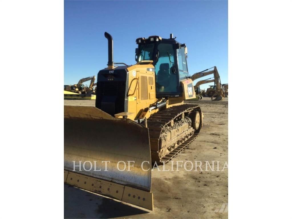 CAT D6K2 Buldooserid