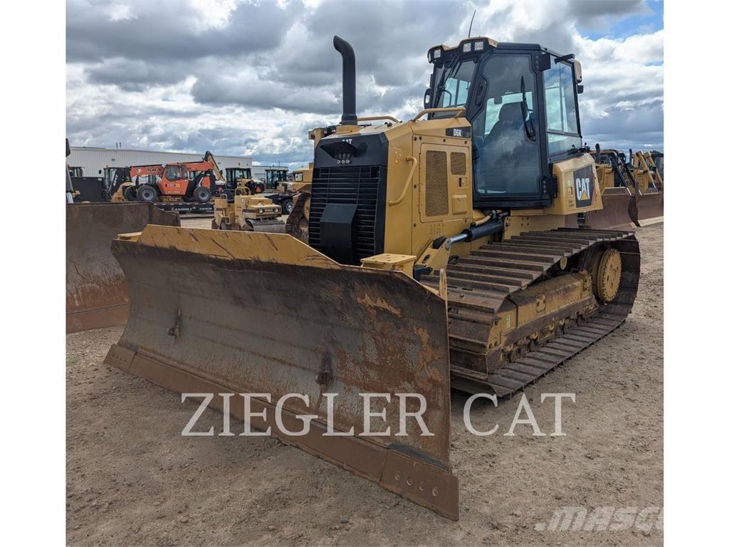 CAT D6K2 Buldooserid