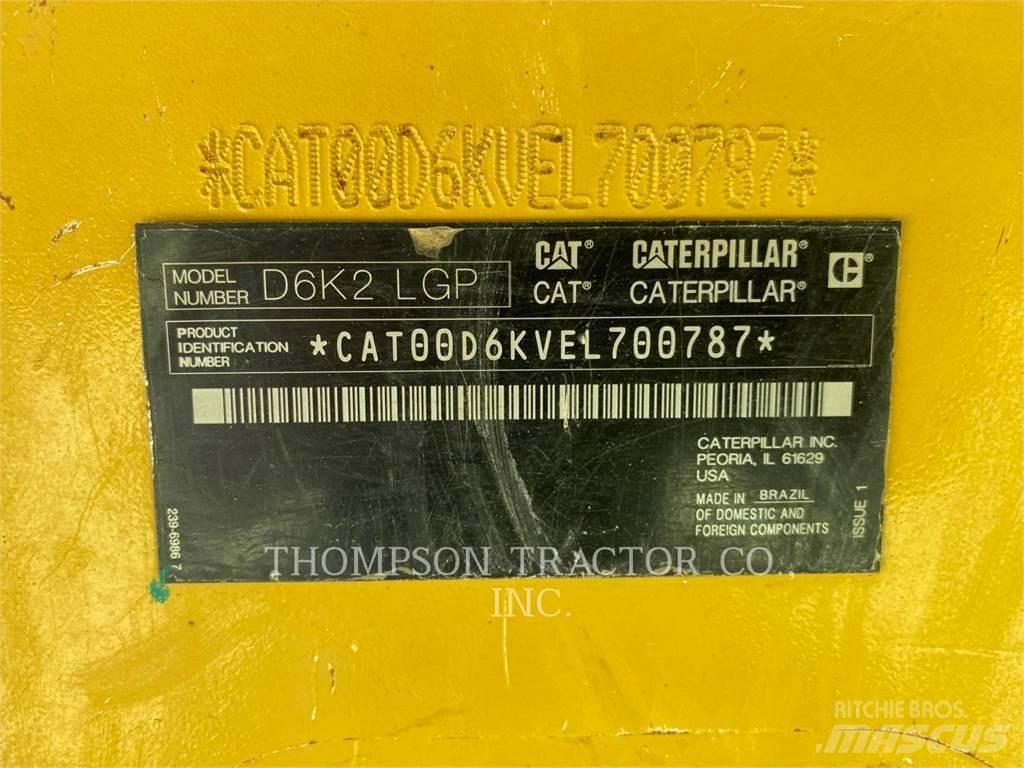 CAT D6K2 Buldooserid