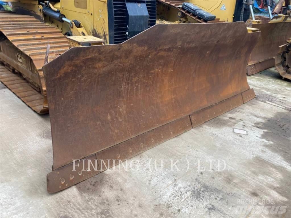 CAT D6K2 LGP Buldooserid