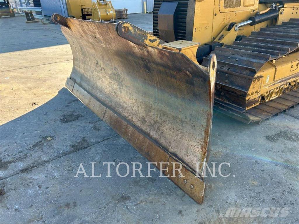 CAT D6K2 LGP Buldooserid