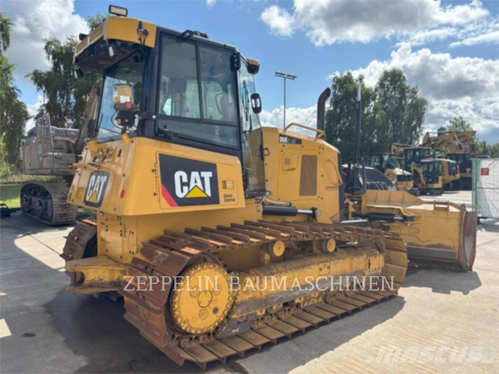 CAT D6K2LGP Buldooserid