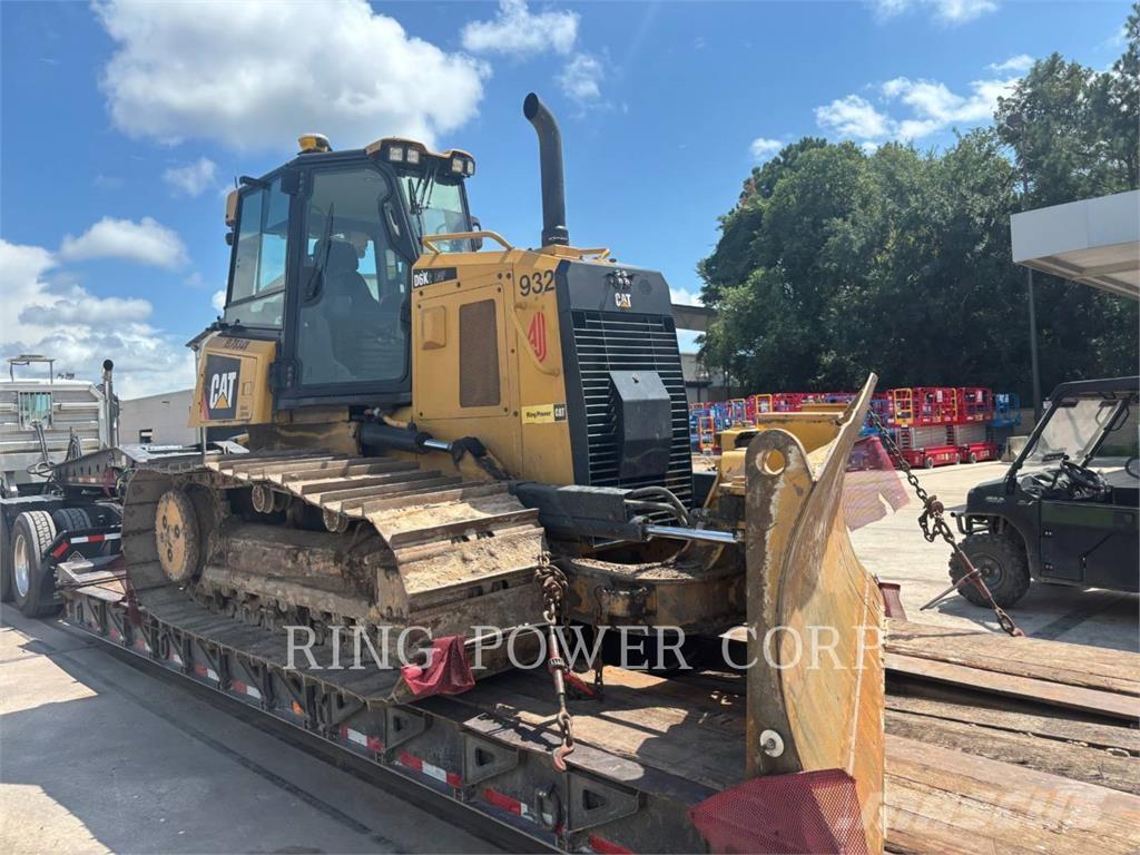 CAT D6K2LGP Buldooserid