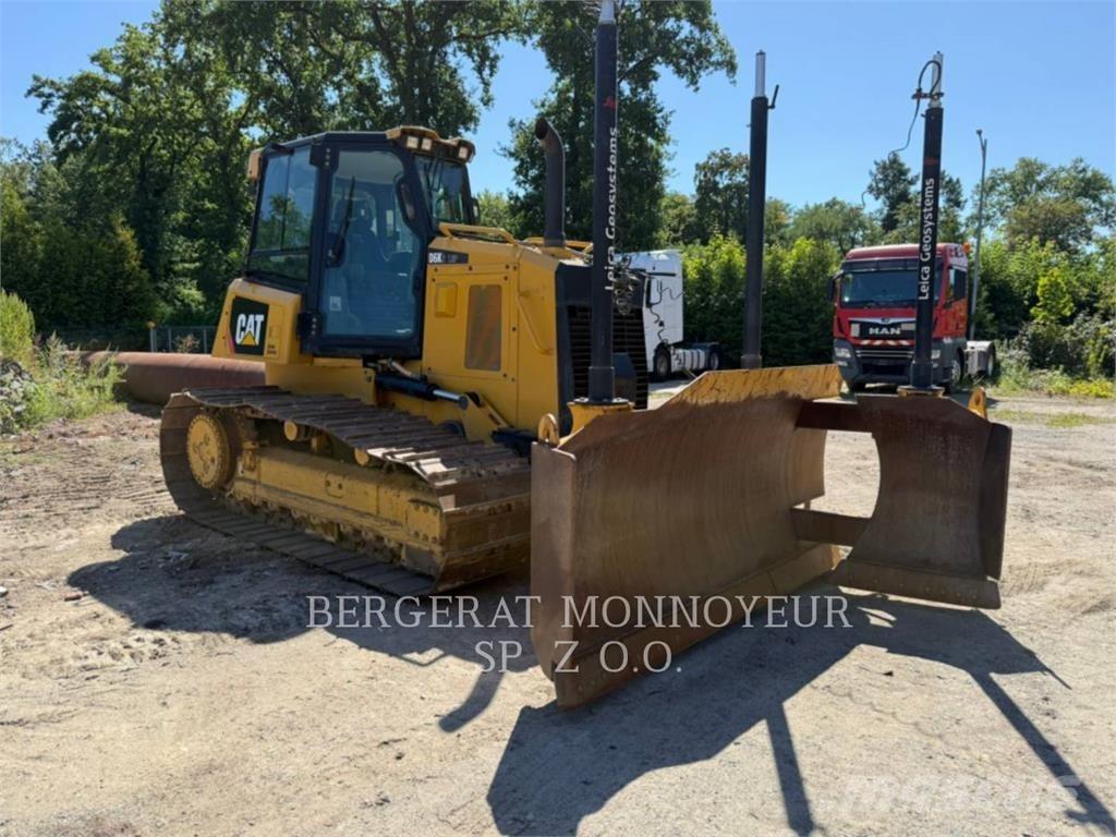 CAT D6K2LGP Buldooserid