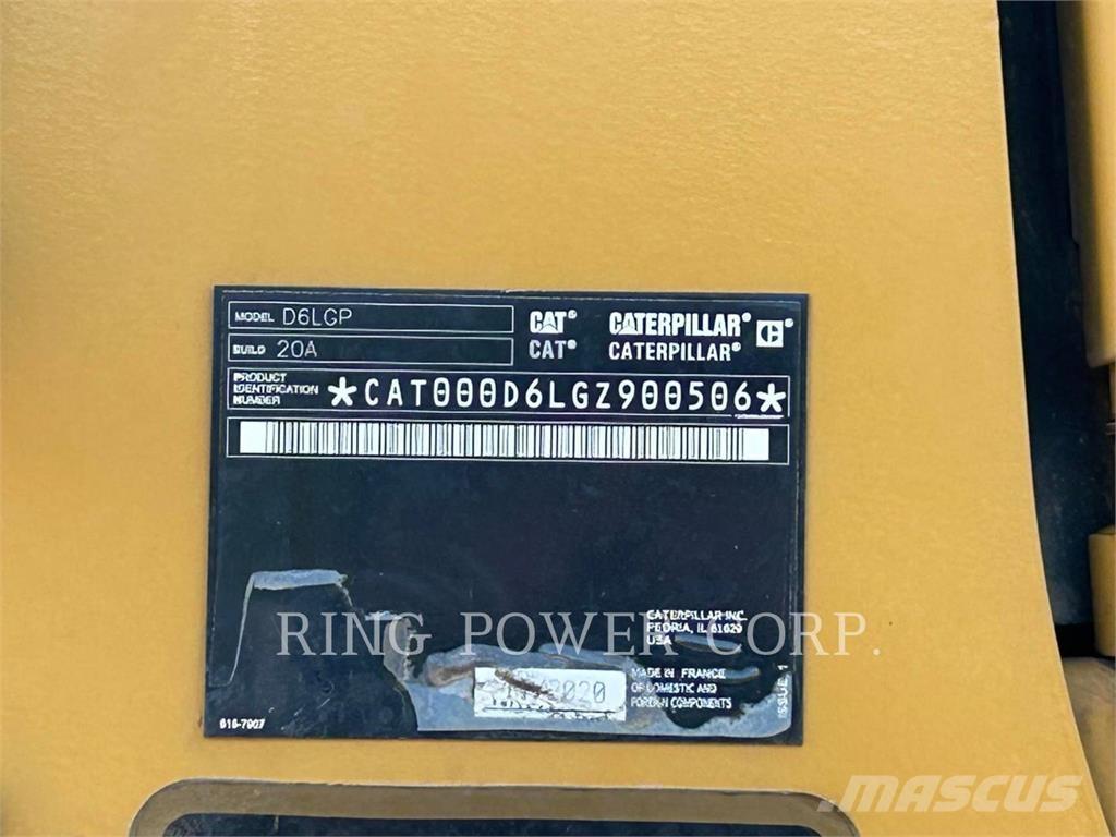 CAT D6LGP Buldooserid