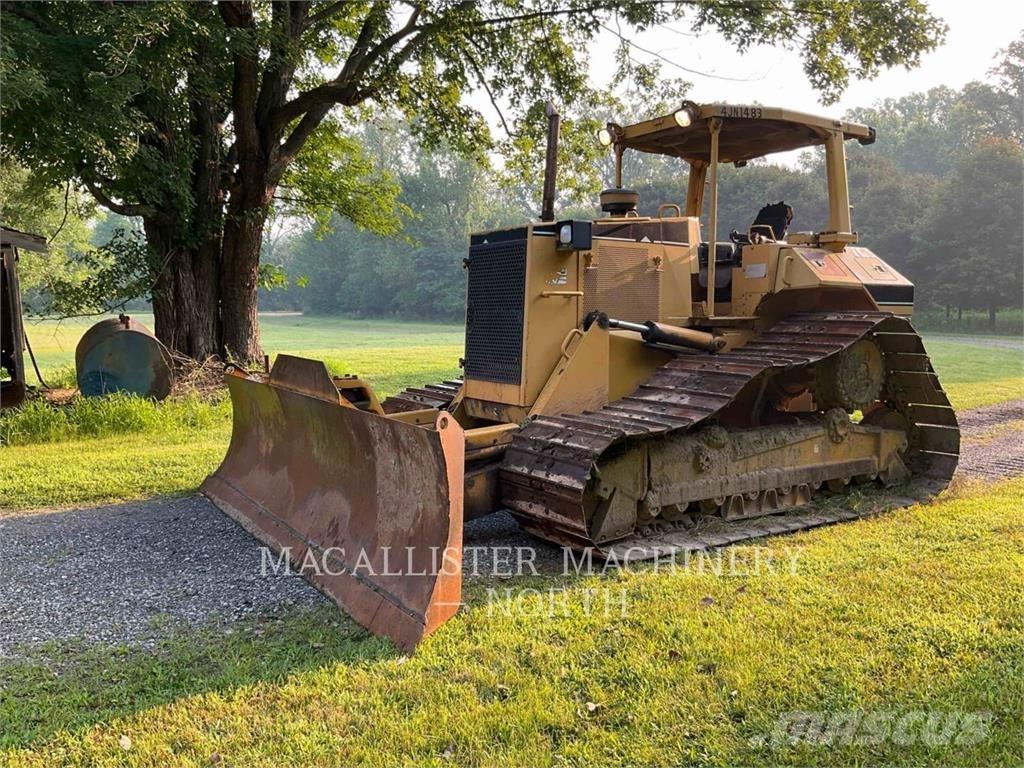 CAT D6ML Buldooserid