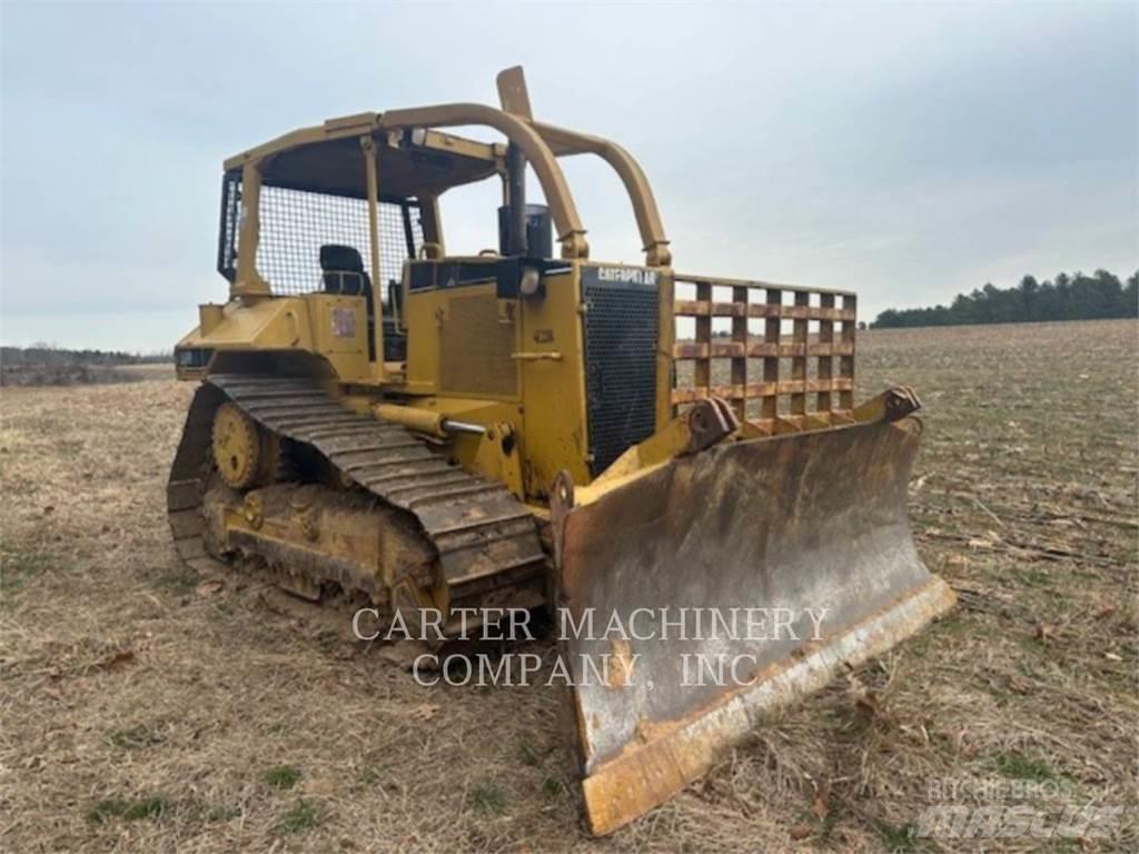 CAT D6MXL Buldooserid