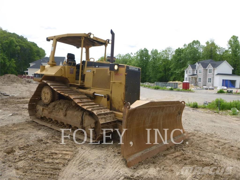 CAT D6MXL Buldooserid
