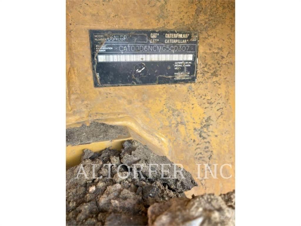 CAT D6N LGP W Buldooserid