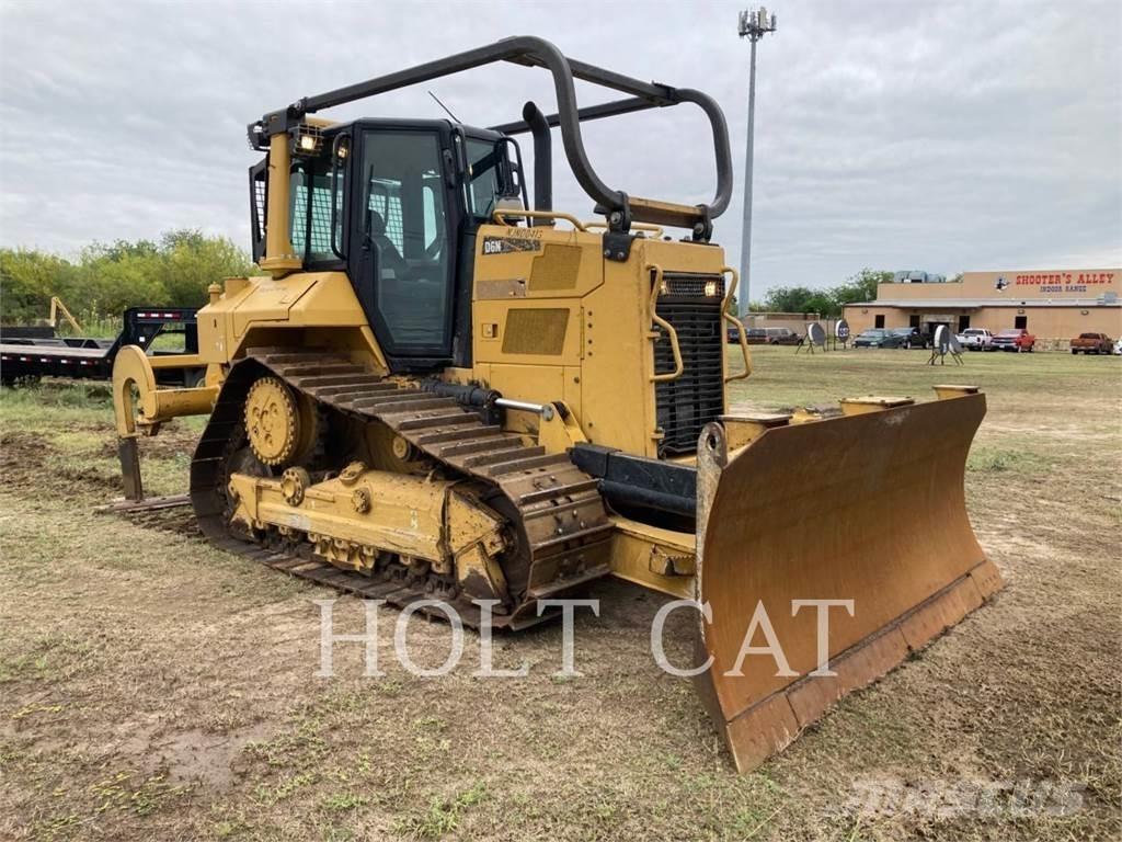 CAT D6N XL Buldooserid