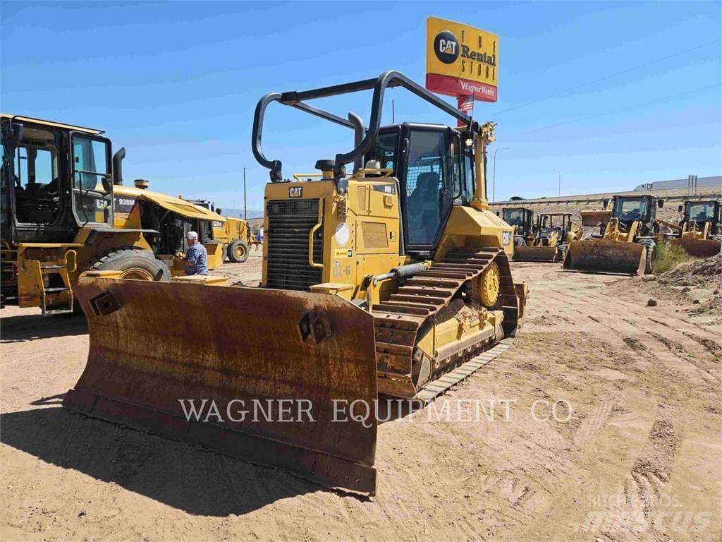 CAT D6N XL Buldooserid