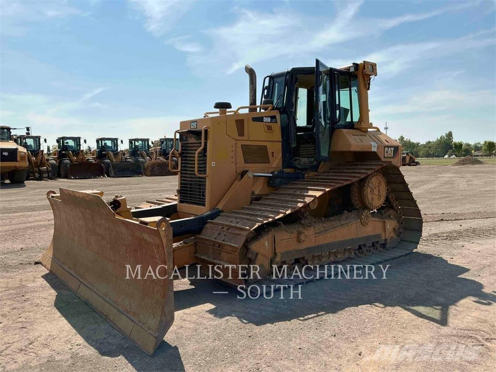 CAT D6NLGP Buldooserid