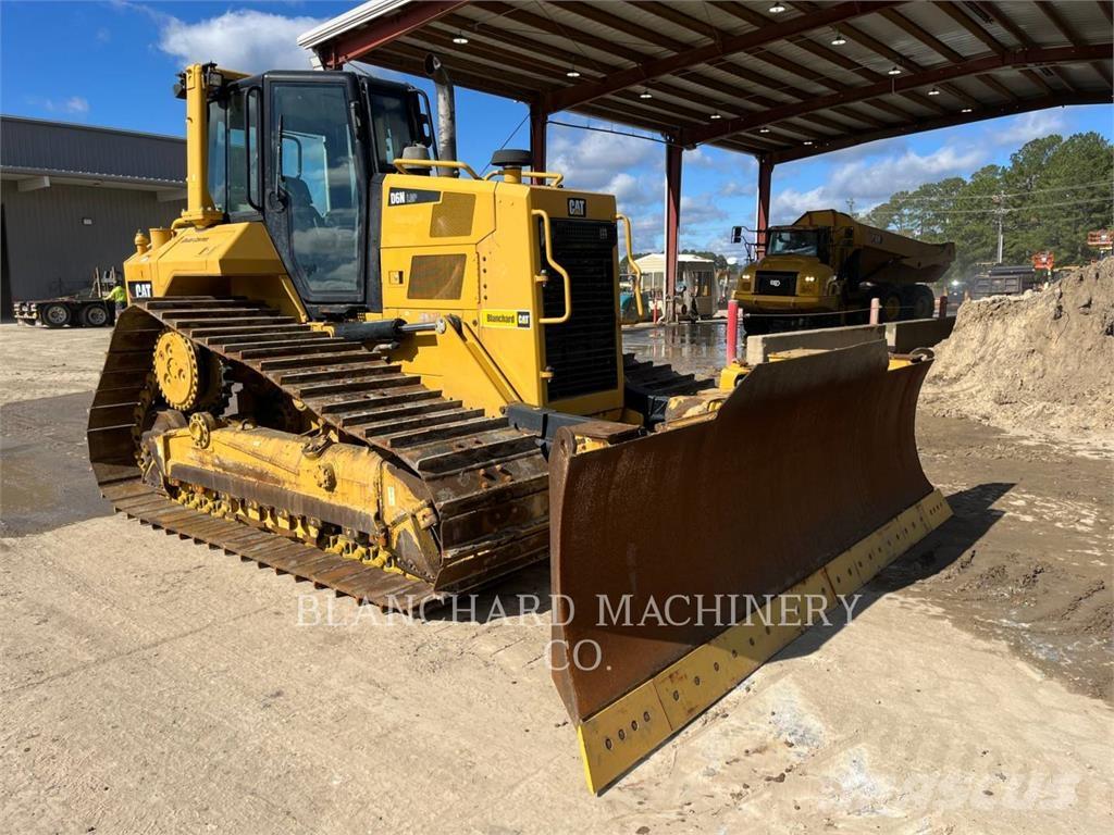 CAT D6NLGP Buldooserid