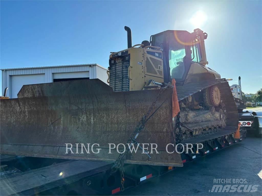 CAT D6NLGPT4 Buldooserid