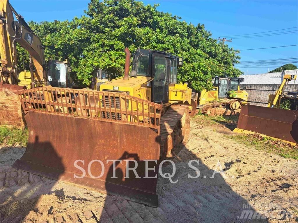 CAT D6NXL Buldooserid