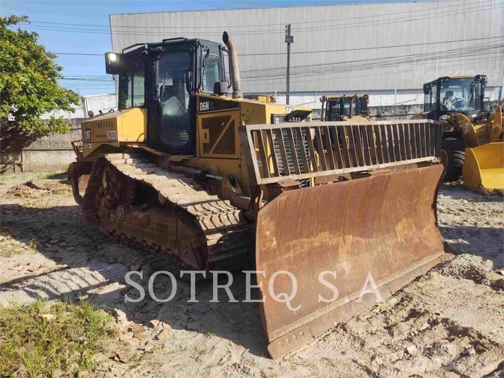 CAT D6NXL Buldooserid
