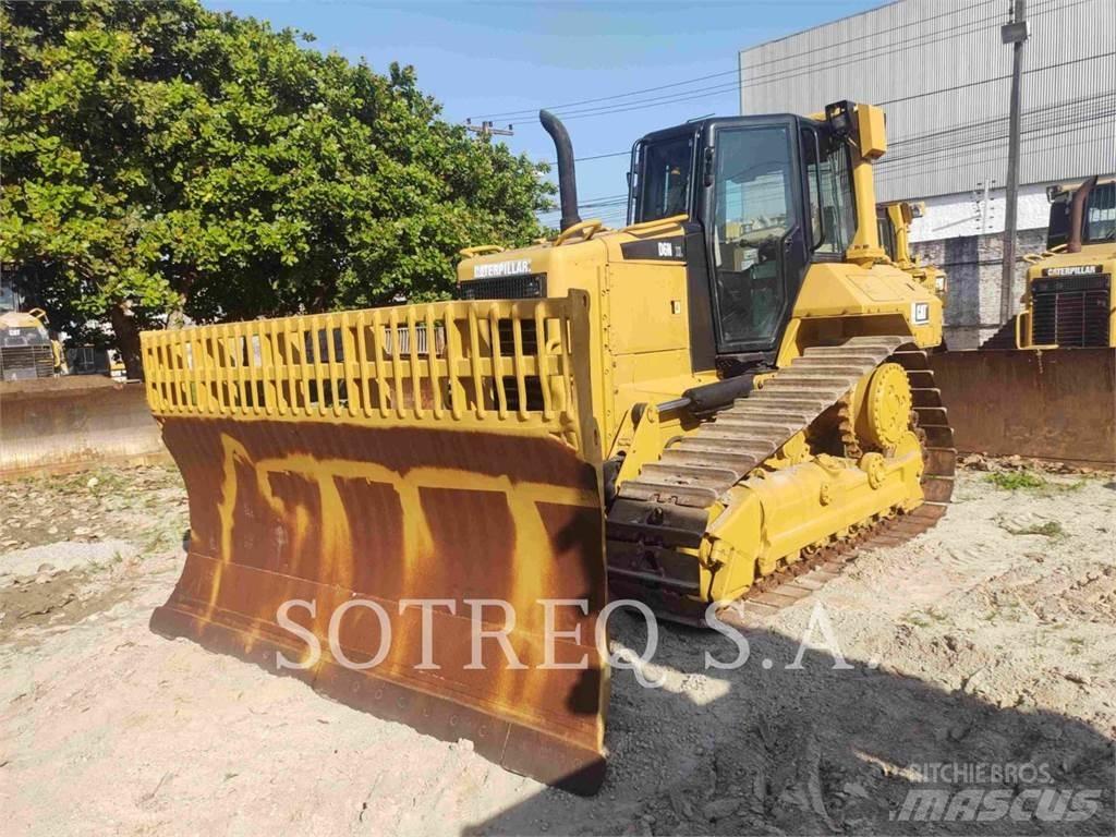 CAT D6NXL Buldooserid