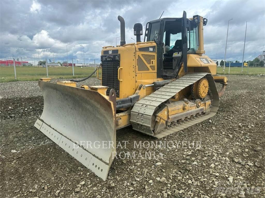 CAT D6NXL Buldooserid