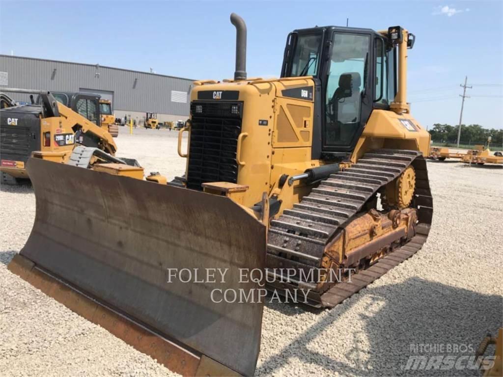 CAT D6NXLVPI Buldooserid