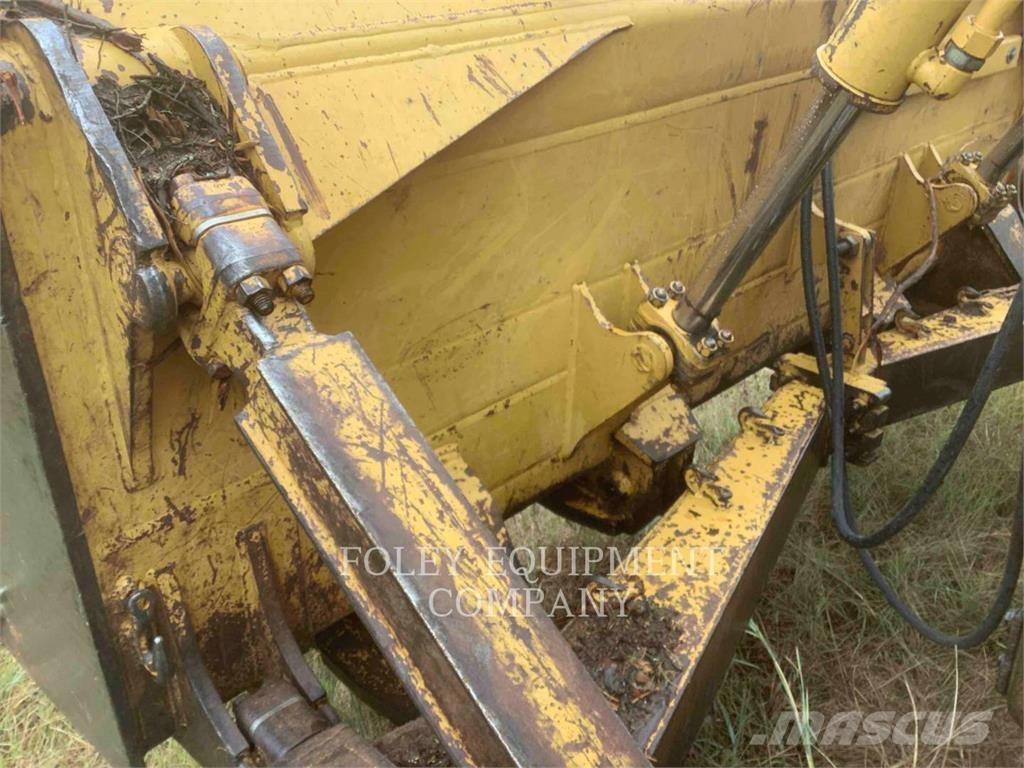 CAT D6RXL Buldooserid